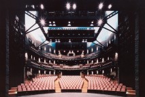 世田谷パブリックシアターSetagaya Public Theatre